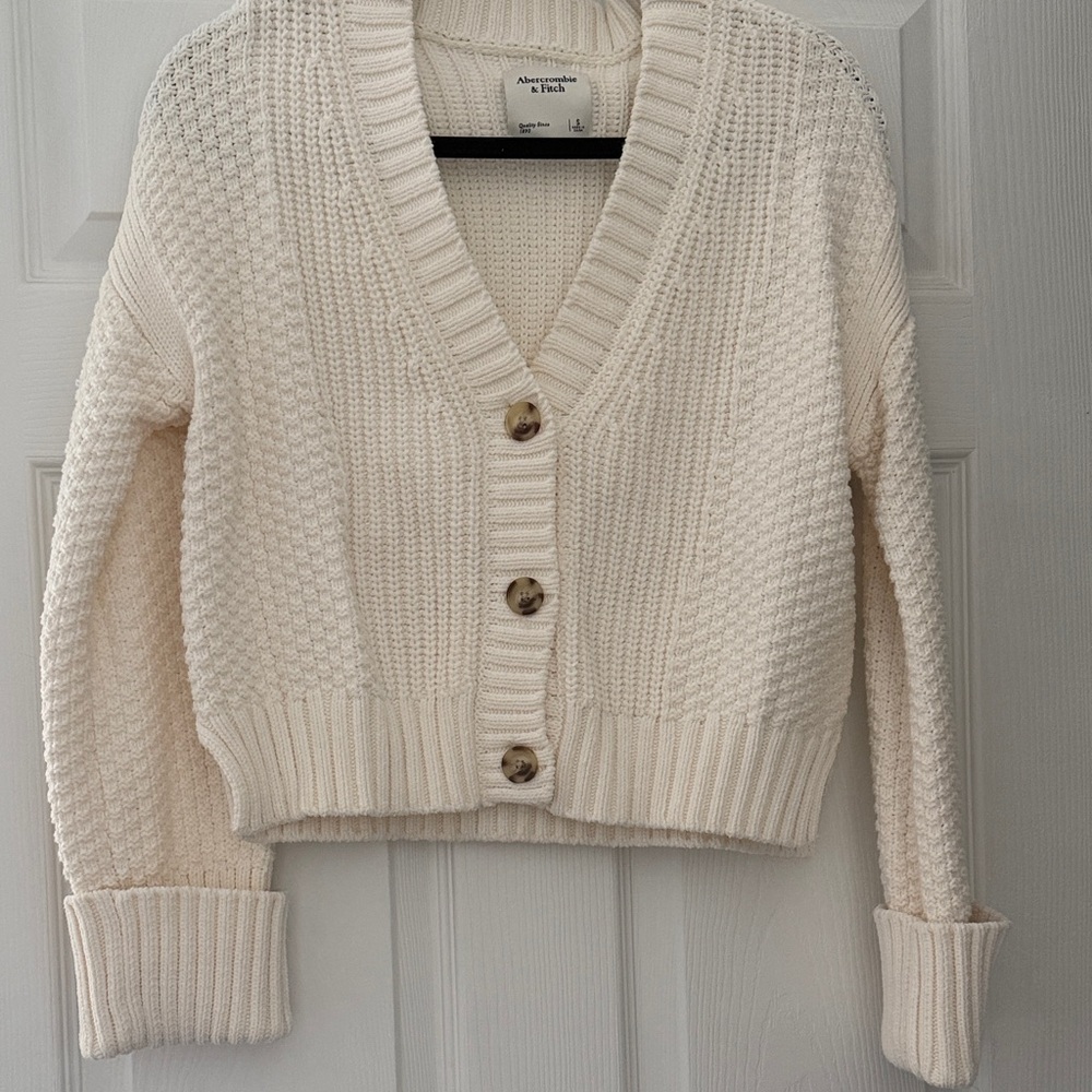 Abercrombie & Fitch Cream Knit Cardigan